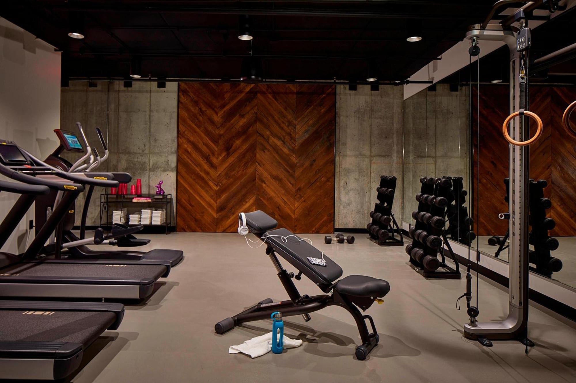 Moxy Minneapolis Uptown Ngoại thất bức ảnh