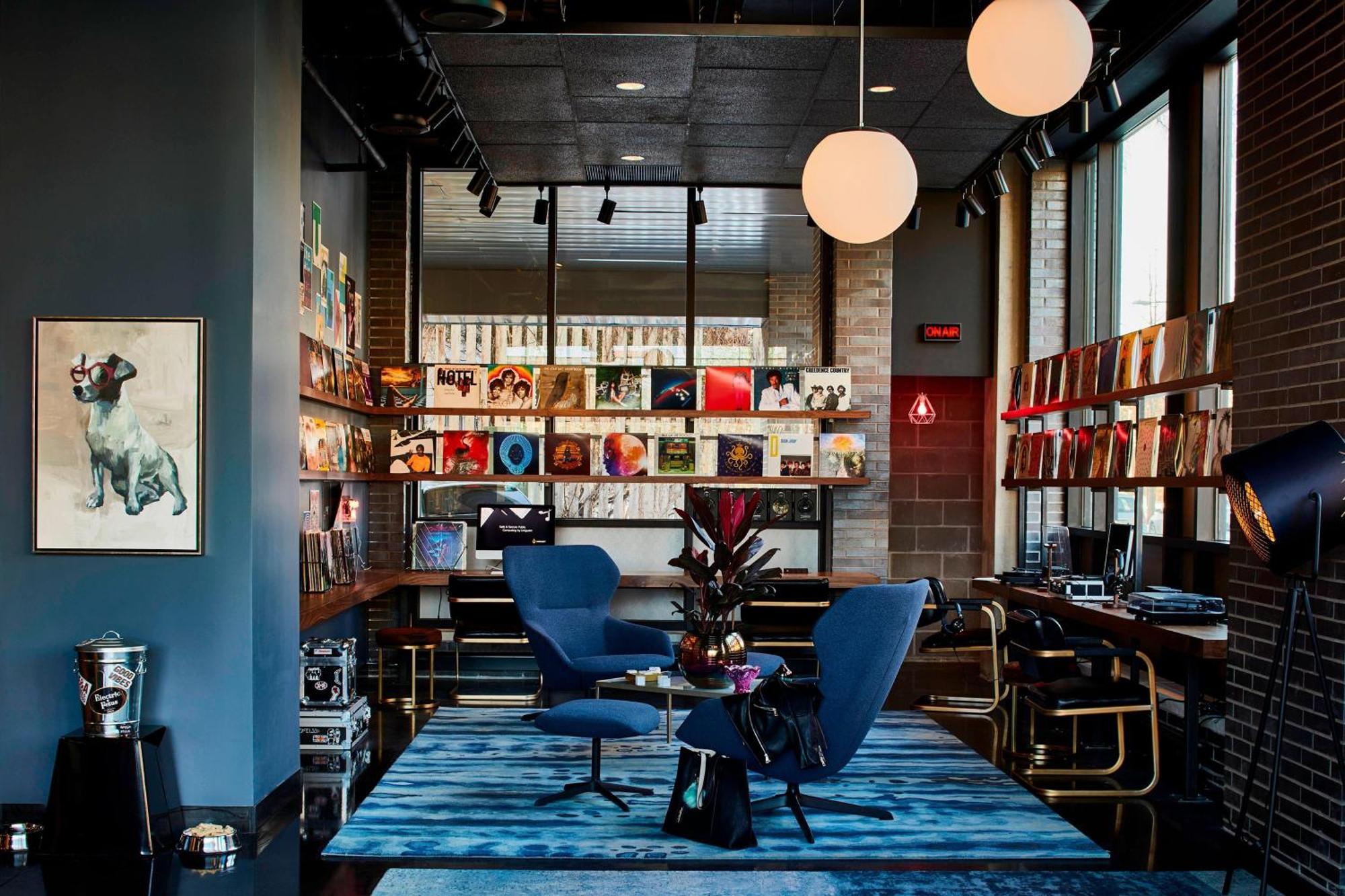 Moxy Minneapolis Uptown Ngoại thất bức ảnh
